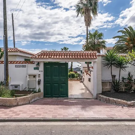 Casa Oroteanda بيت للعطل